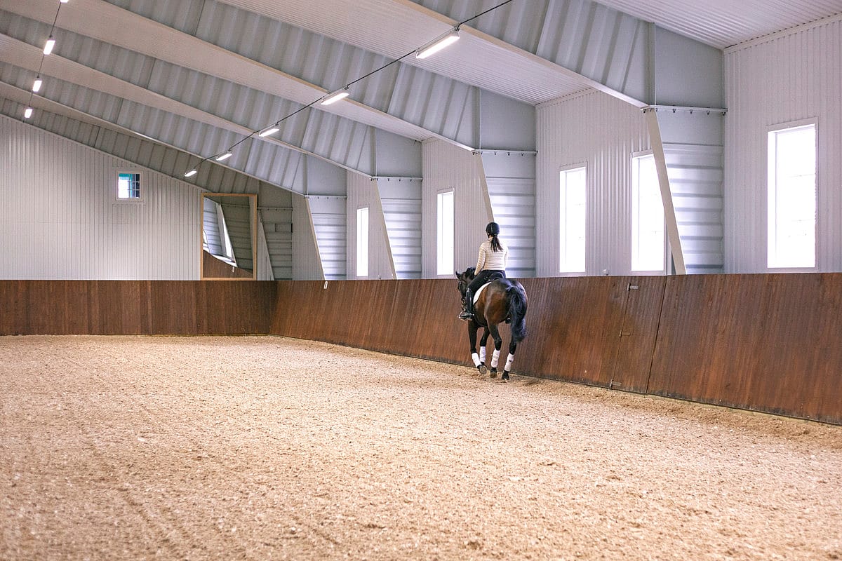 Ridhus med stall | BORGA