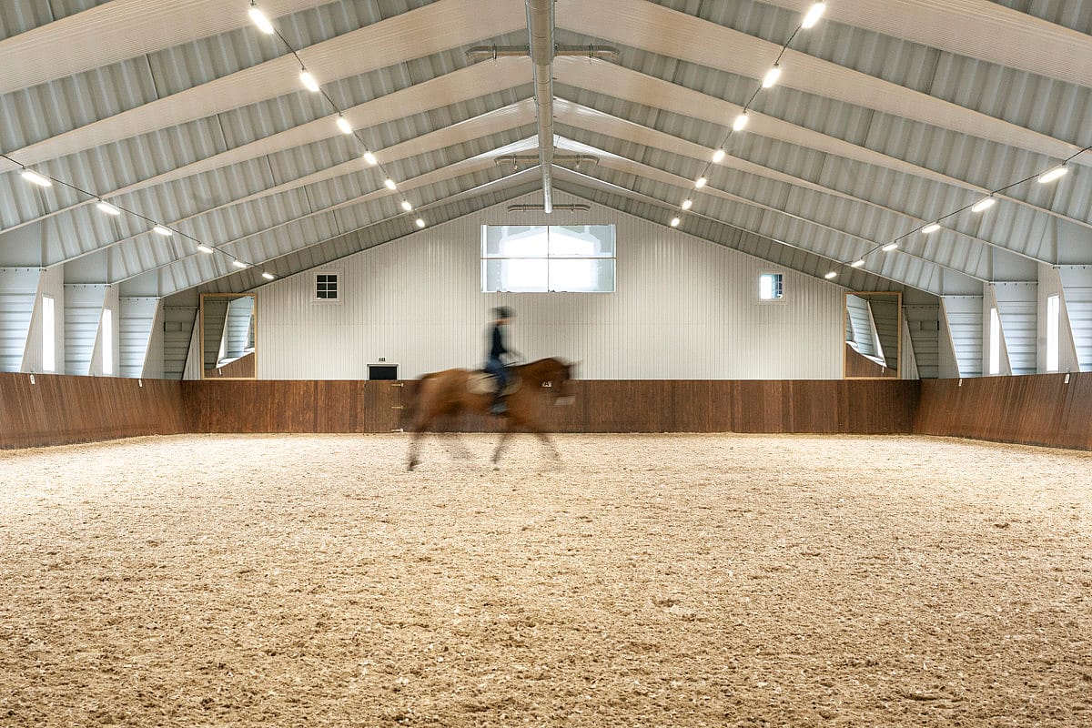 Ridhus med stall | BORGA