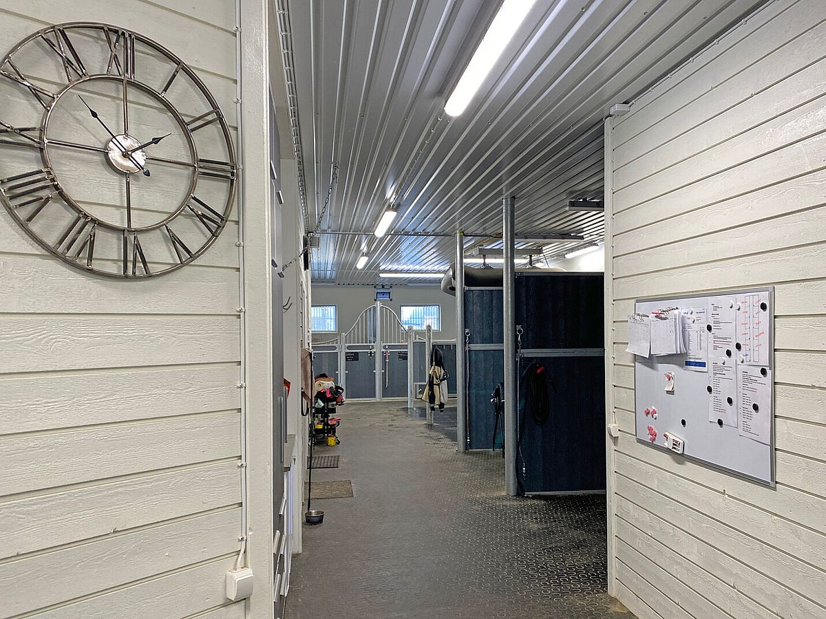 Ridhus med stall, Kungsbacka | BORGA