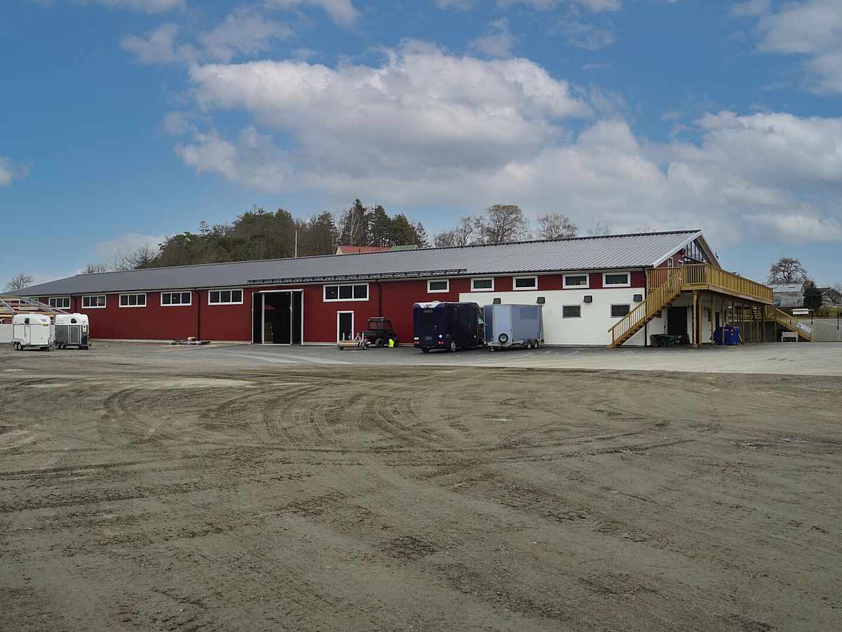 Ridhus med stall, Kungsbacka | BORGA