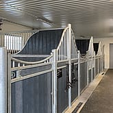 Ridhus med stall, Kungsbacka | BORGA