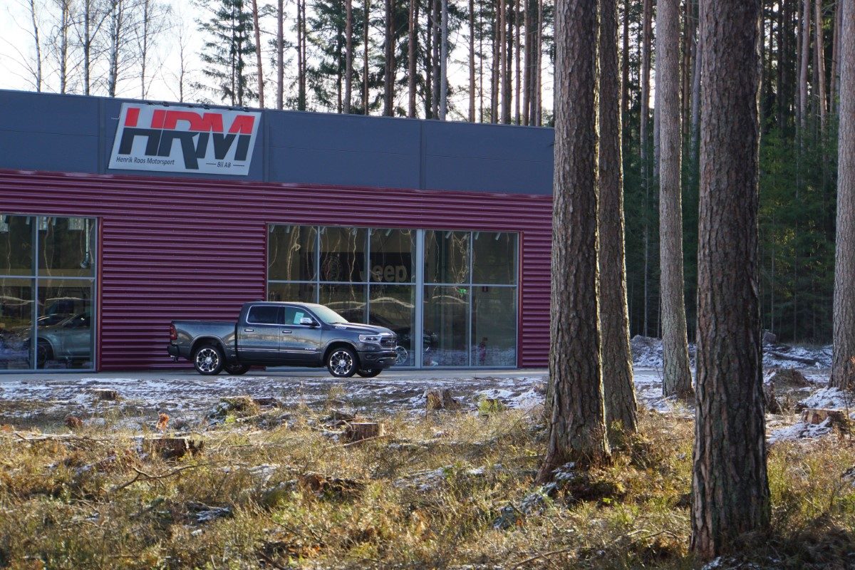 Car showroom, Lidköping Sweden | BORGA